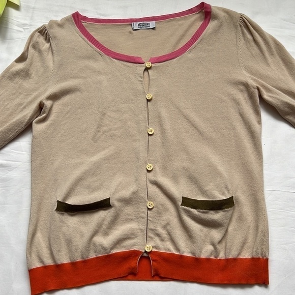 ⭐️moschino Color Block Button Down Sweater⭐️ - Picture 2 of 6